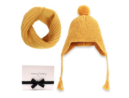 http://www.mamyfactory.com/3436-thickbox/pour-bebe-bonnet-peruvien-et-snood-tricotes-en-alpaga.jpg