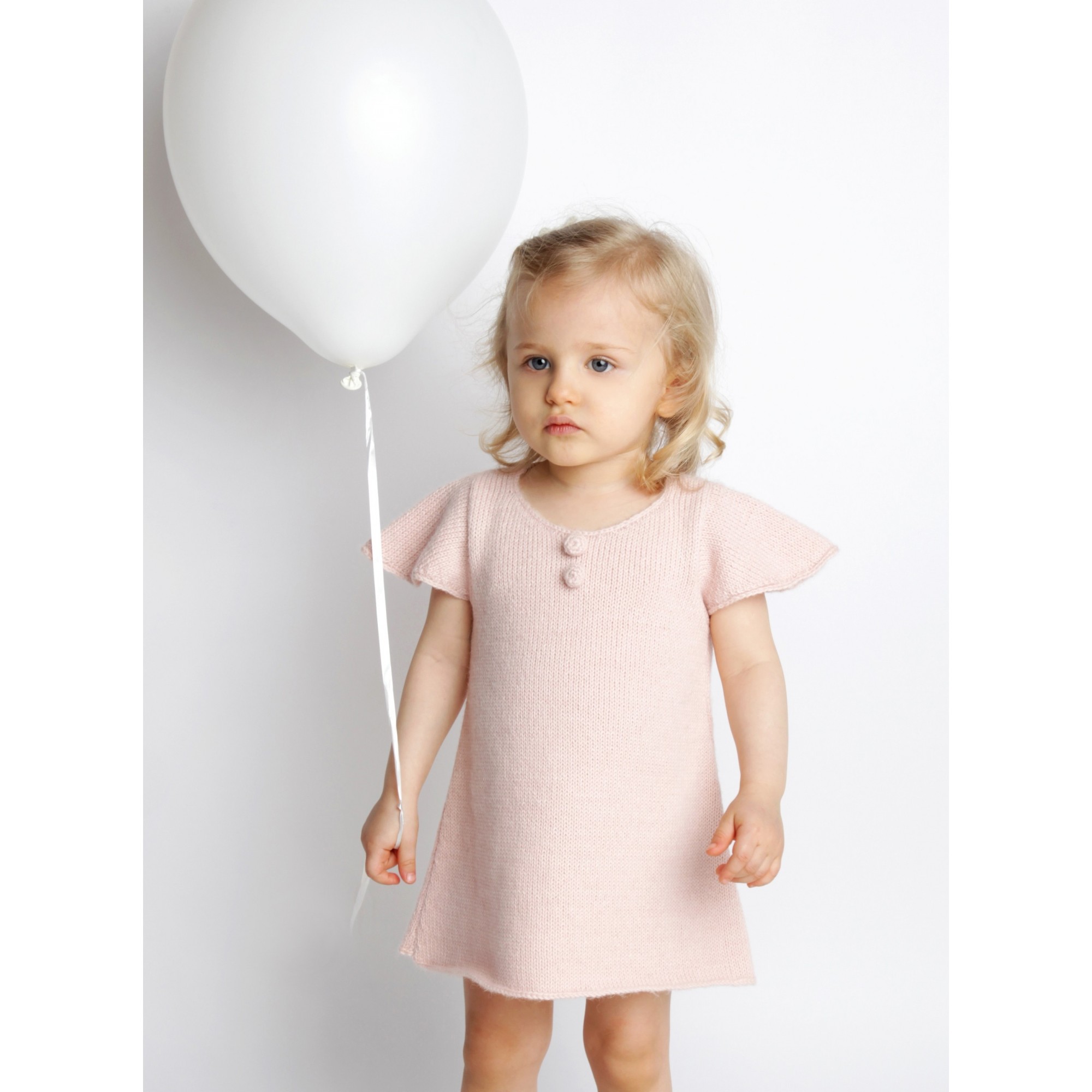 Les tricots de mamy Robe enfant bébé fille, rose pastel, tricoté par