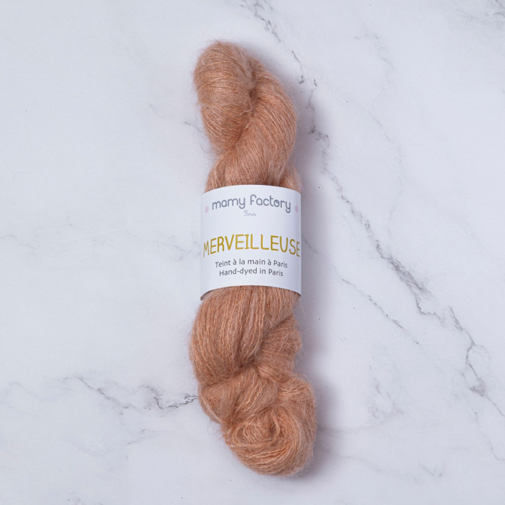Écheveau de laine Merveilleuse - Teint à la main - ROSE LOTUS