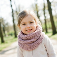Light purple snood scarf for kids made from wool and alpaca