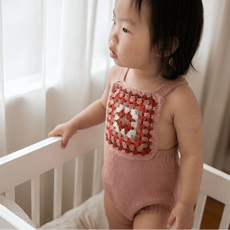 Patron tricot PDF - Barboteuse Elsa