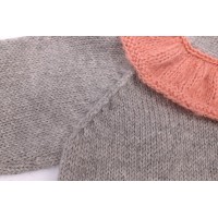 Pierre sweater grey and pink made from alpaca detail 2