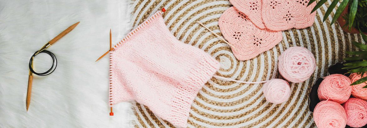 birch-kntting-needles-collection Quel matériel choisir pour commencer le tricot?